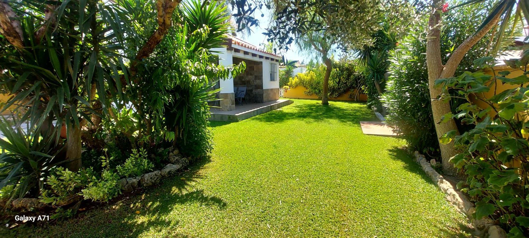 Chalet La Huerta 2 Amplios Jardines Barbacoa Y Wifi Кониль-де-ла-Фронтера Экстерьер фото